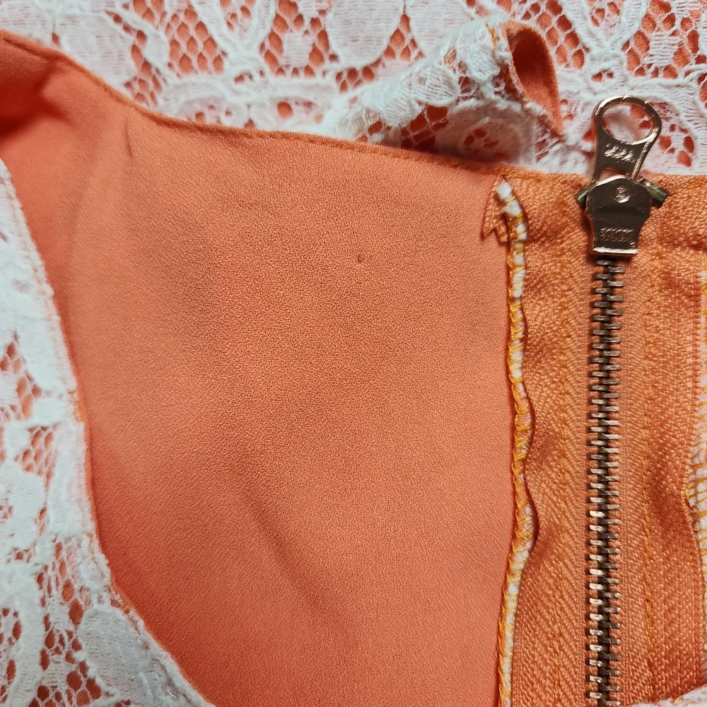 MINKPINK Lace Cutout Mini Dress Peach Ivory Fit Flare NWT Size Medium - Picture 11 of 15